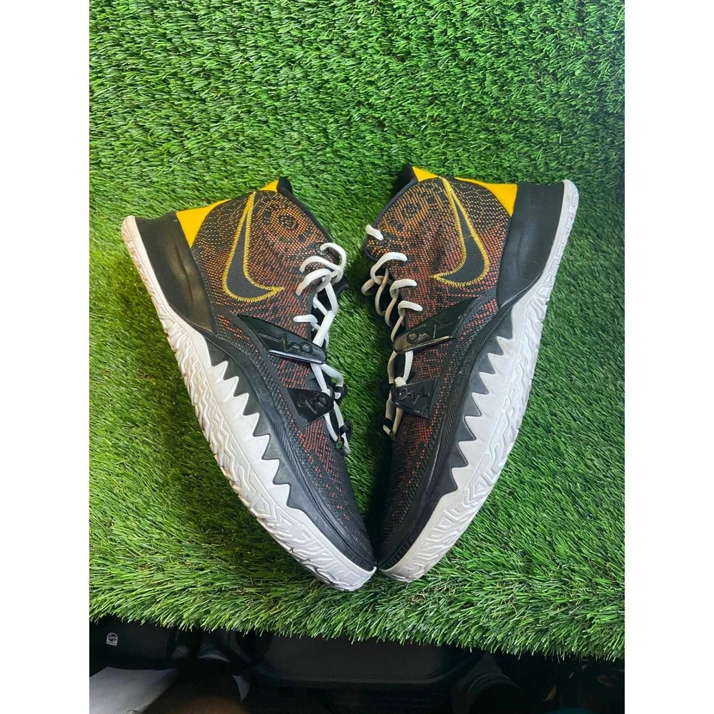 Nike Kyrie 7 Rayguns Mens Basketball Shoes Black Gold Orange CQ9326-003 Size 18